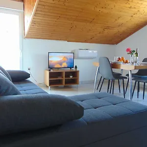  Apartament 2